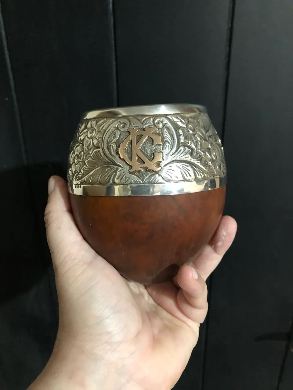 Cuia prata e ouro