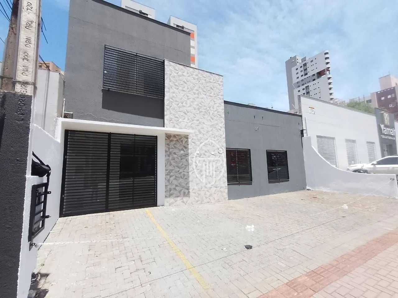 CASA COMERCIAL À VENDA, 180m²  CENTRO, LONDRIA-PR