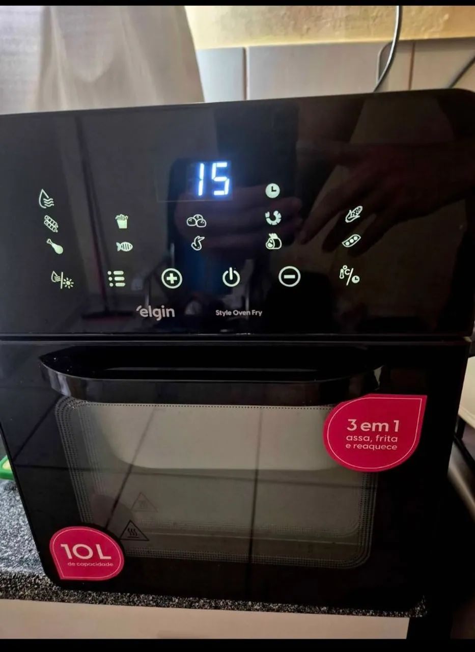 Vende se Air Fryer