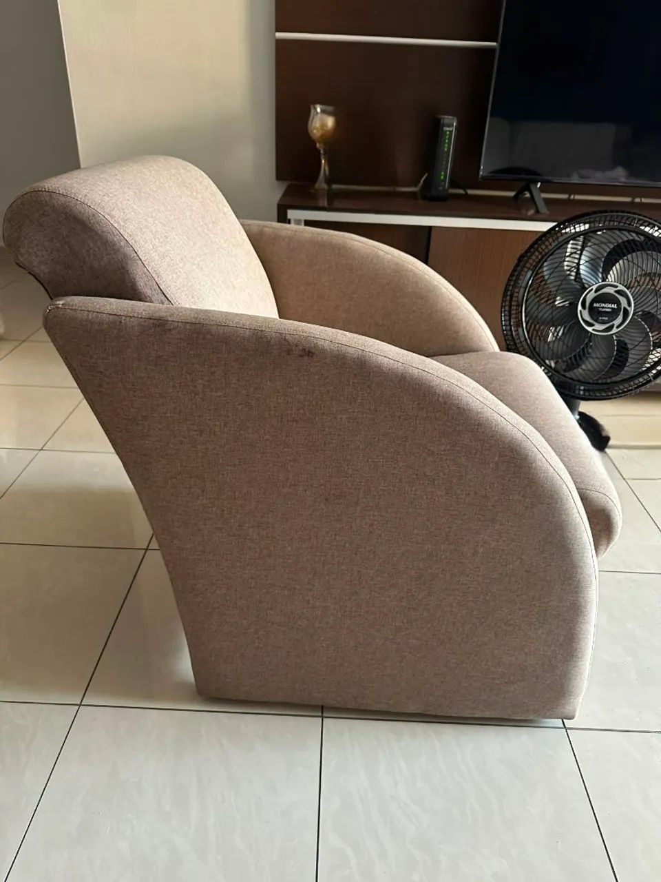Cadeira de Apoio  = Poltrona Milla Comfort ll. Aceito Propostas... - Foto 2