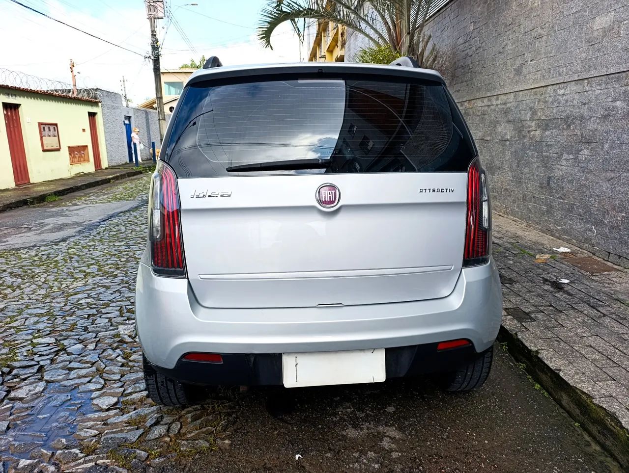 Fiat Idea Attractive 1.4 Fire Flex 8V 5P 2014 - Foto 4