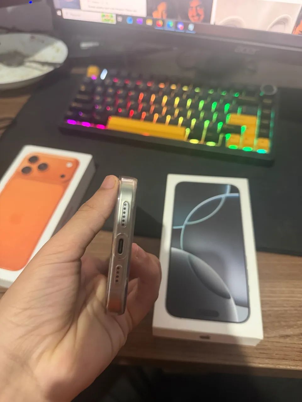 Iphone 16 pro max - Foto 4