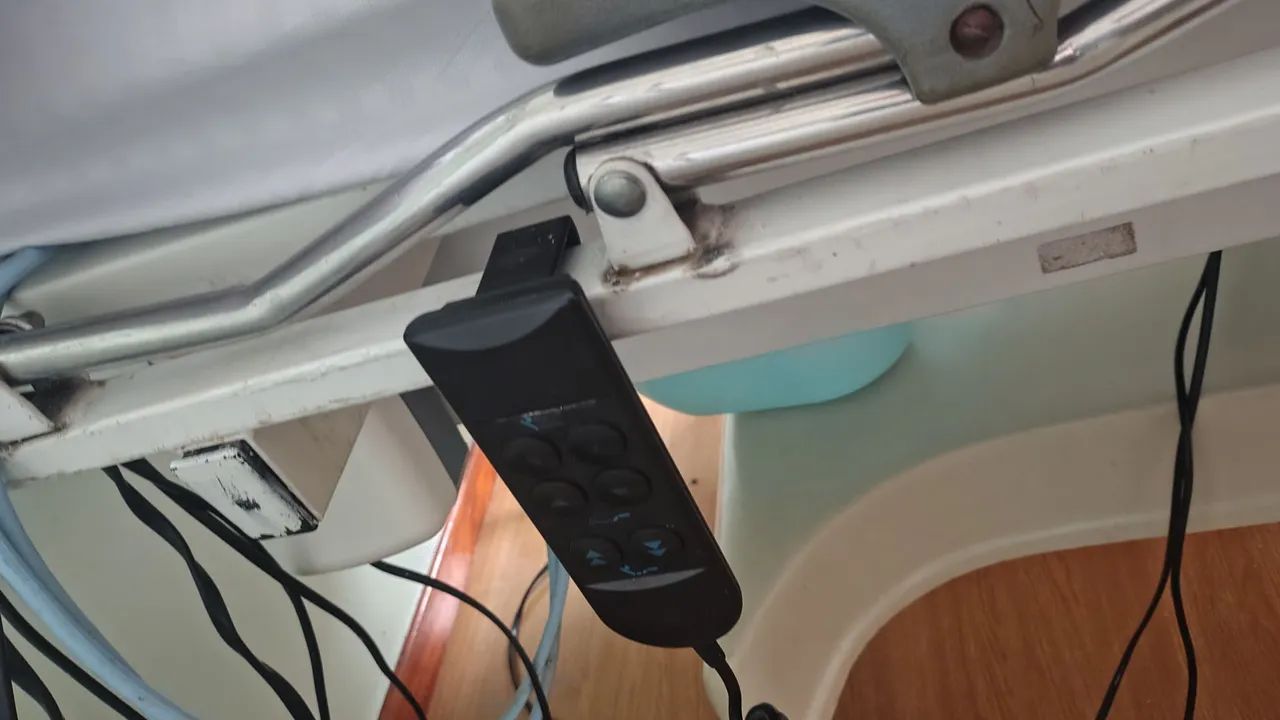 Cama hospitalar elétrica  - Foto 3