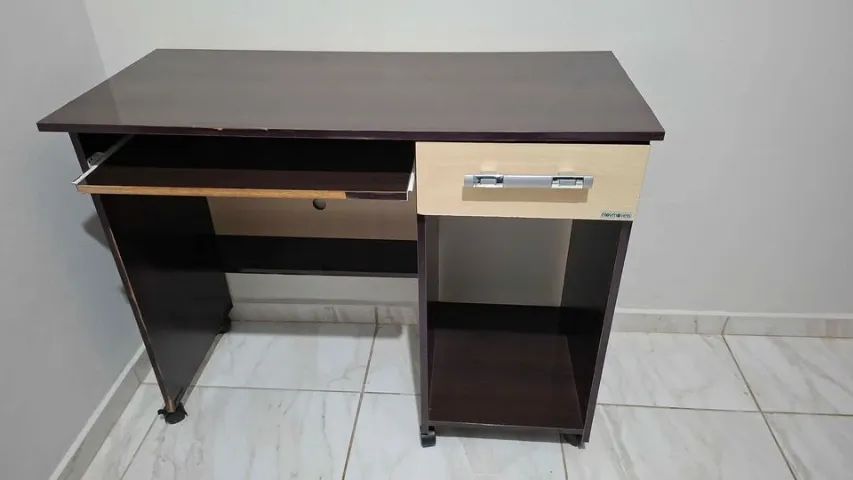 Escrivaninha  - Foto 2