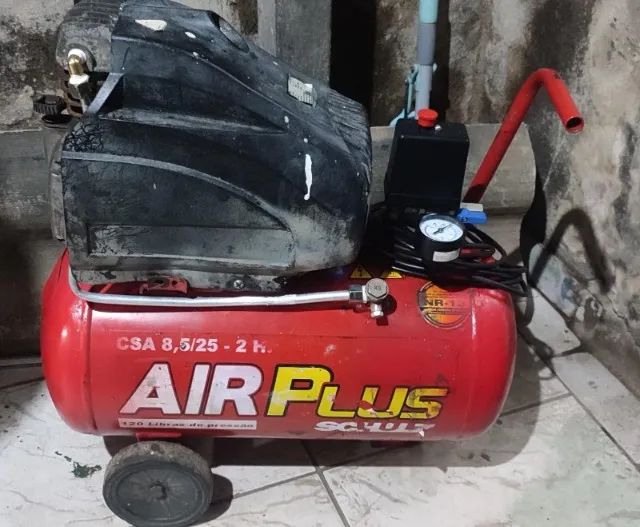 Compressor De Ar Airplus Csi 8,5/25l 2hp