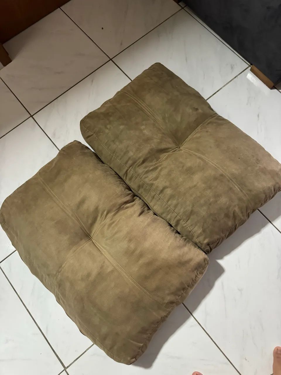 Sofá retrátil usado com mofadas   - Foto 3