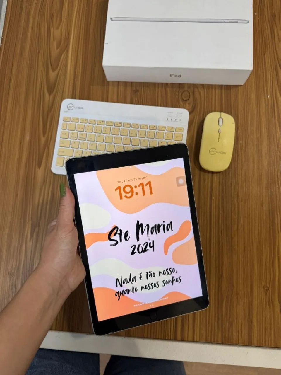 IPAD 9 GERAÇÃO 64GB + MOUSE E TECLADO DE BRINDE + APPLE PENCIL
