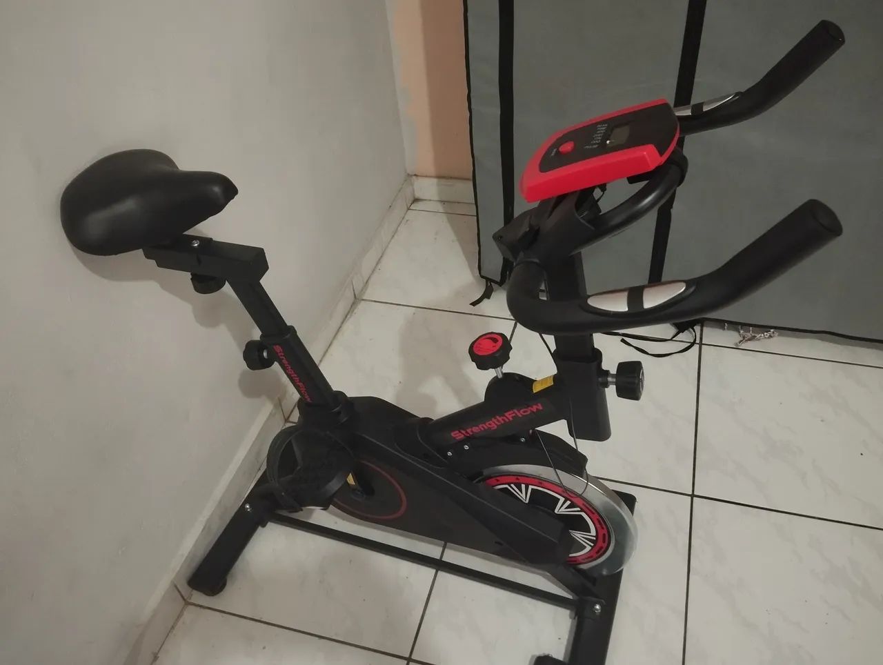 Bicicleta ergométrica  - Foto 2