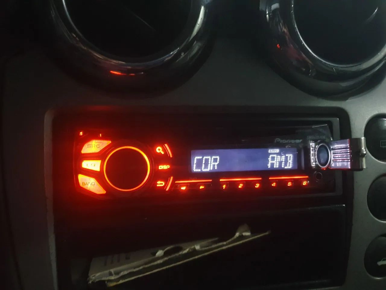 Toca cd pioneer mixtrax deh.x 1680ub  - Foto 2