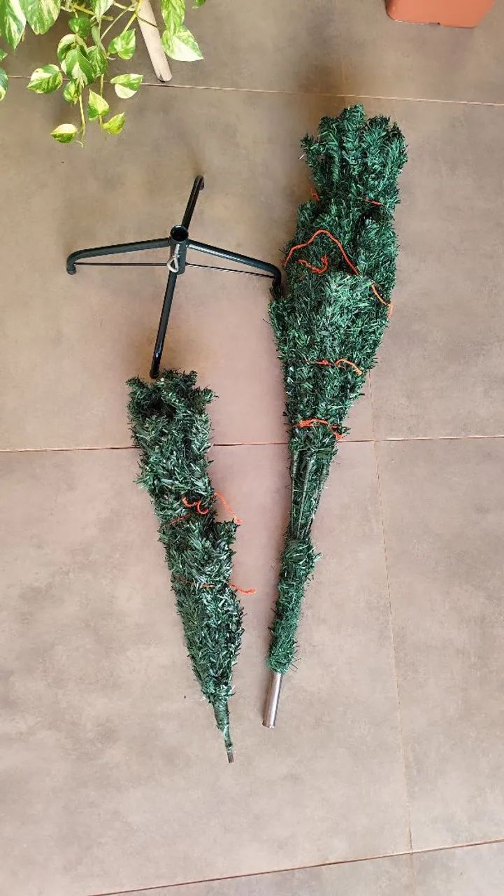 Vende-se Árvore de Natal