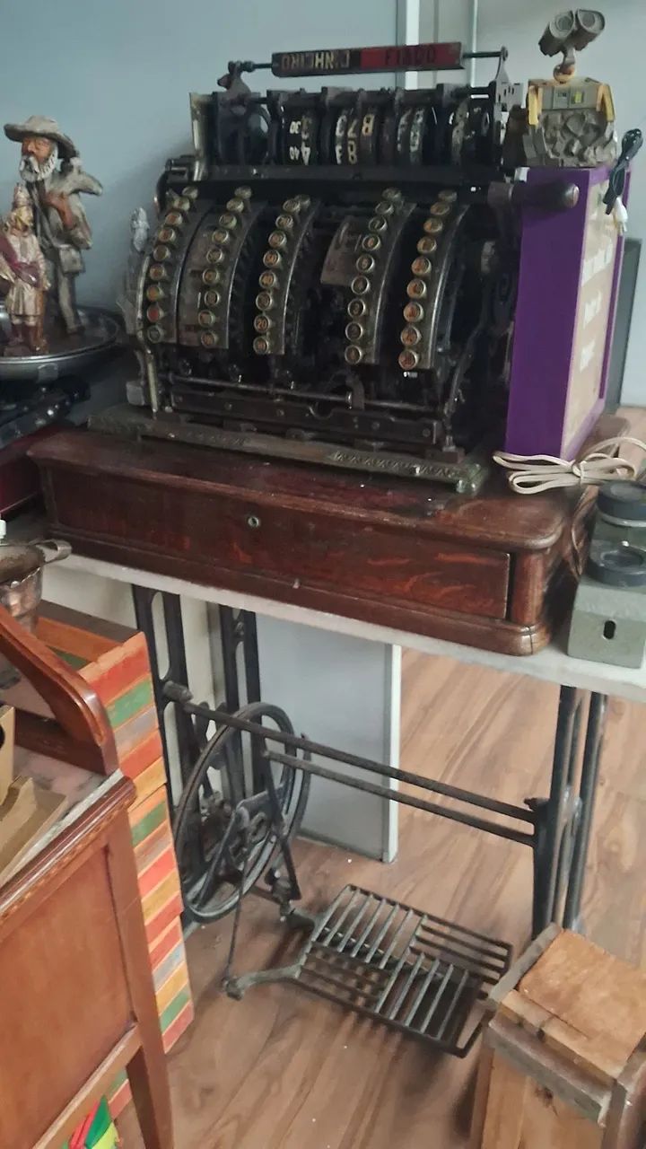 Mesa de pe de ferro com mármore retirar na Savassi  - Foto 2