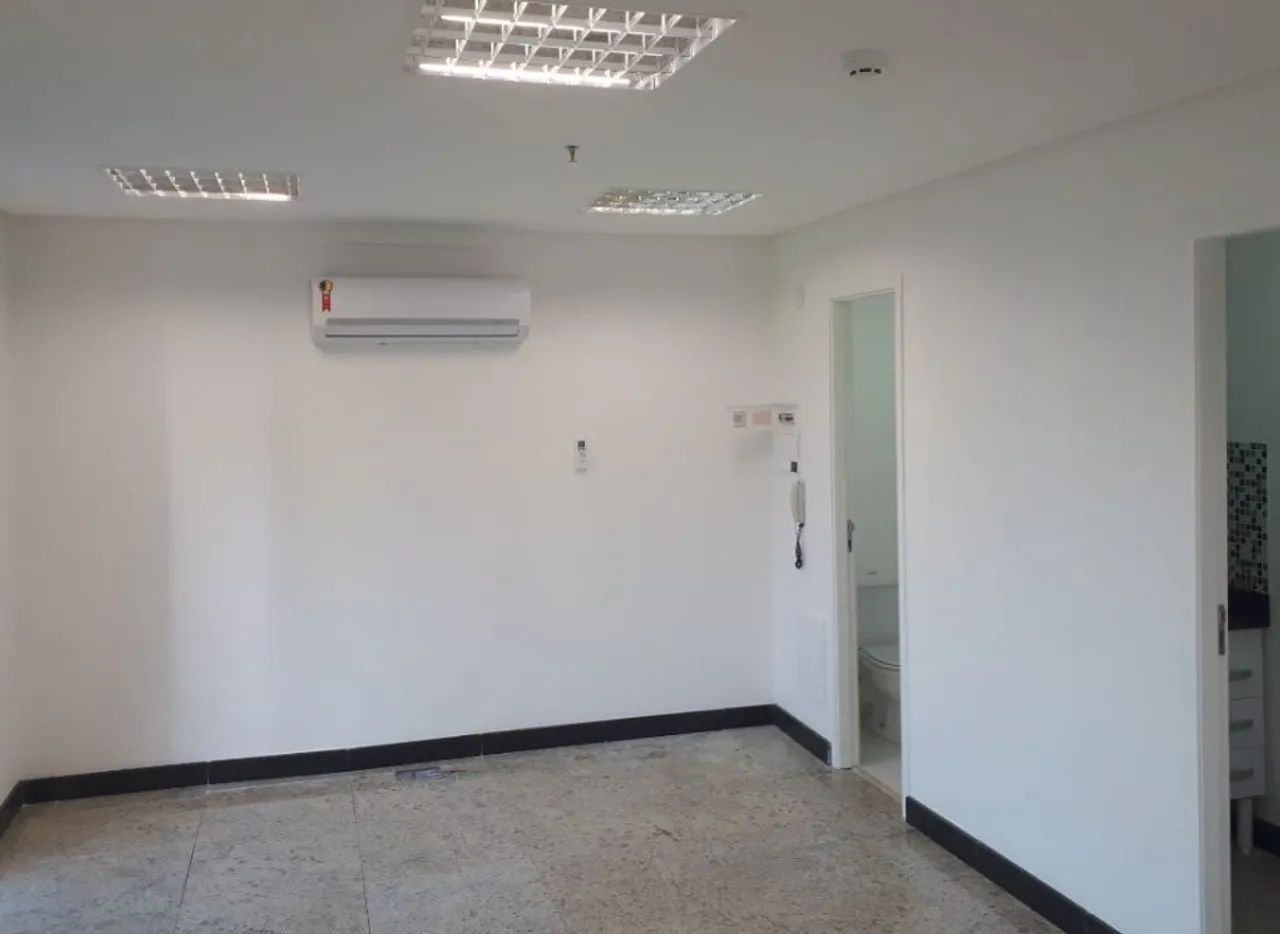 na Rua Apeninos, 429 - Conjunto 906  43 m²