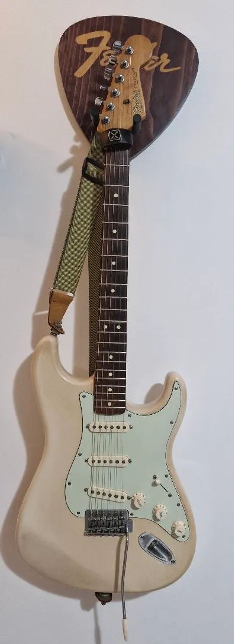 ギター Fender Stratocaster Made in Mexico Fender Stratocaster Standard Made in Mexico original de fábrica