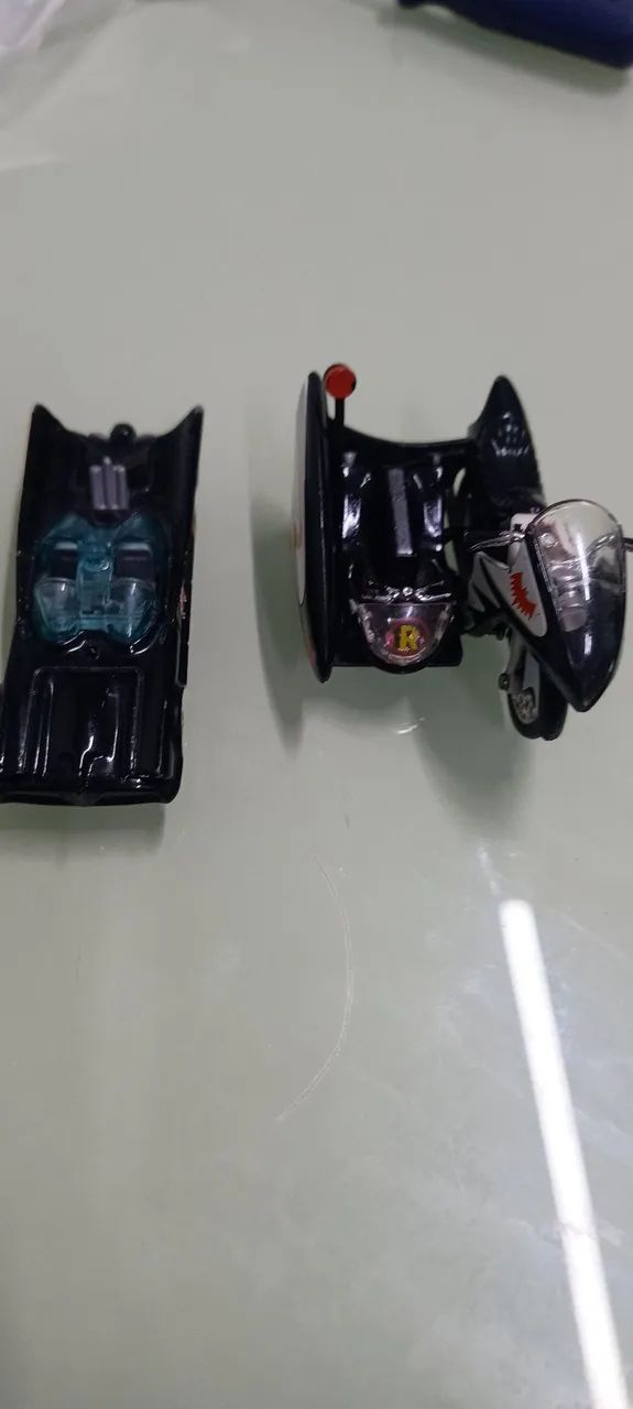 Batmóvel e Batmoto- Hot Wheels  - Foto 4