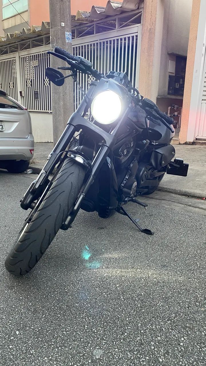 Harley Davidson Vrod Night