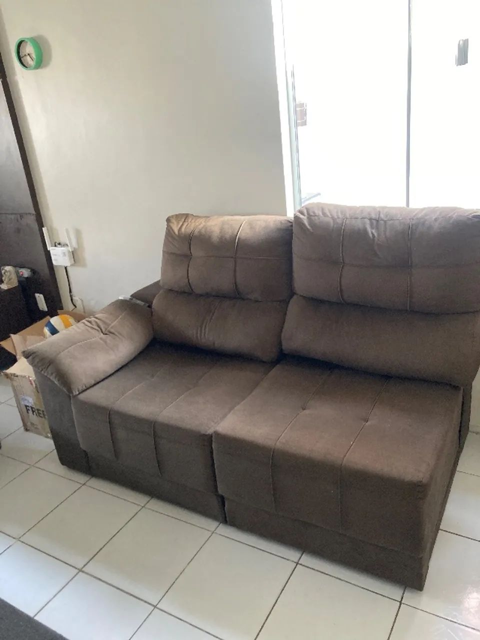 Sofá dois lugares retrátil 