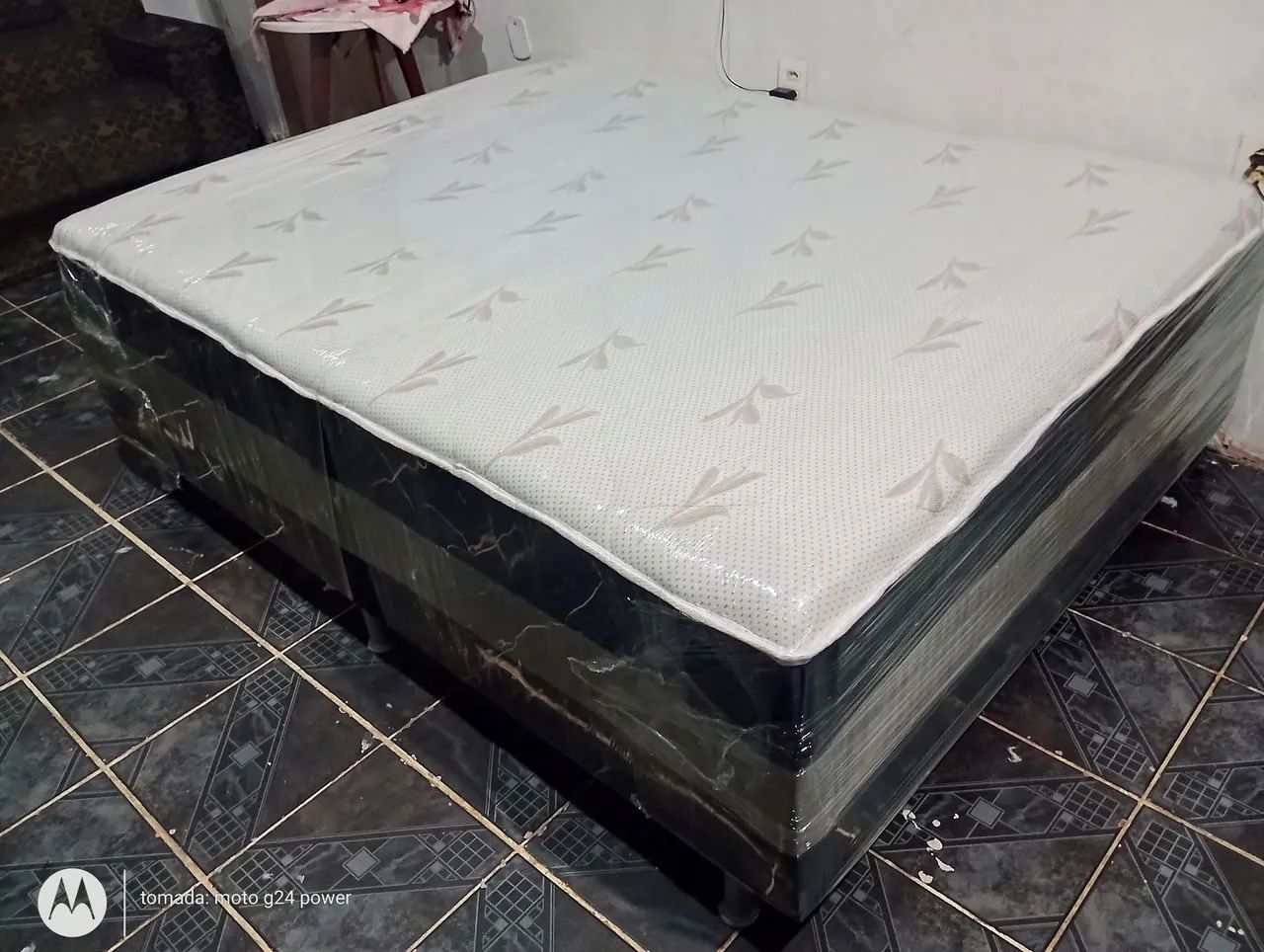 Cama Queen Size De Molas Ensacadas Higenizada 