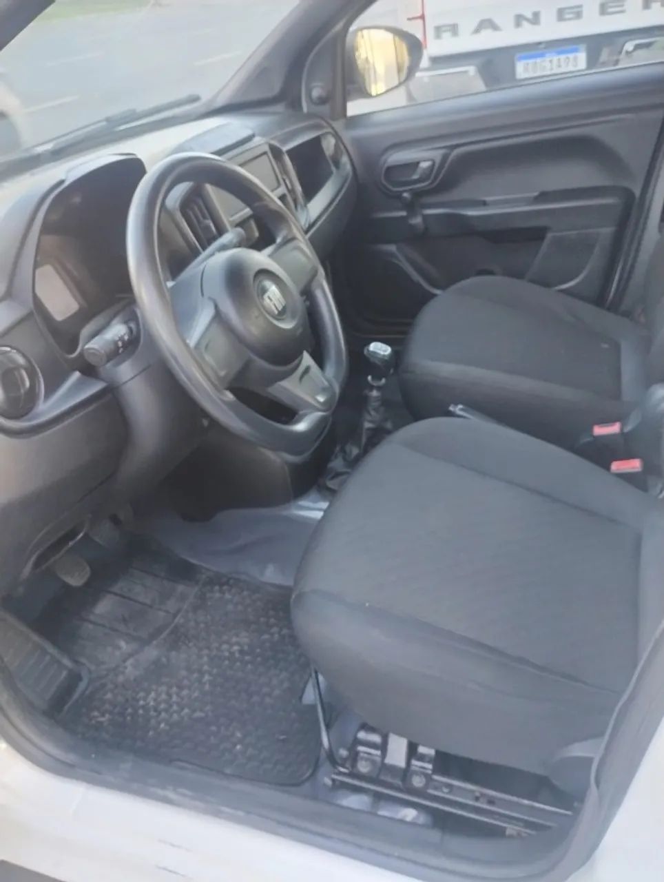 Fiat Strada Endurance 1.4 Flex 8V CS Plus 2021 - Foto 4