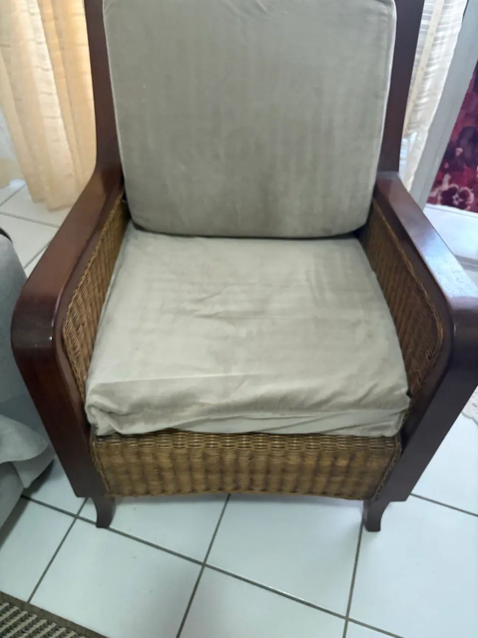Cadeira de apoio empório da Ásia!!! - Foto 4