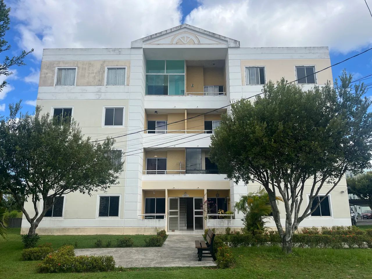 Alugo apartamento mobiliado 