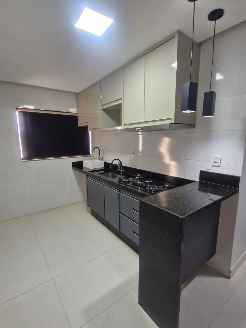 VENDO KITNET SEMIMOBILIADA CENTRO UNAI - Foto 2