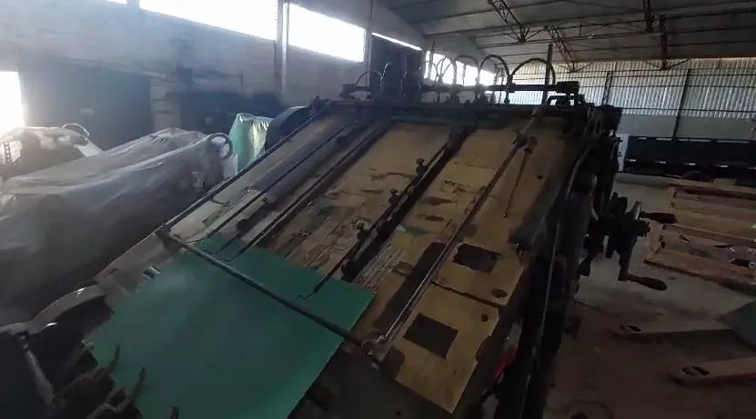 220 Corte e Vinco Automático Cilindrica Brevettata Formato 73 x 53 cm, Maquina Interior de - Foto 2