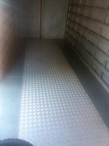 Vendo Caminhão - Foto 4