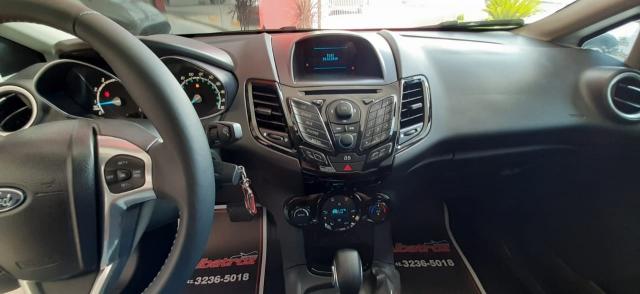 NEW FIESTA TITANIUM 1.6 AUTOMÁTICO IMPECÁVEL TOP DE LINHA - Foto 11