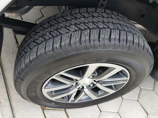 Hilux SRV 2016 Único Dono Rodas SRX 2.8 Automática 4x4 pneus Novos - Foto 12
