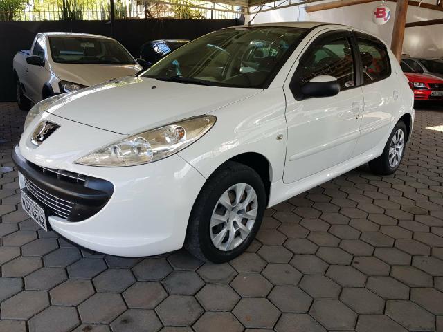 Peugeot 207 1.4 Completo - Foto 2