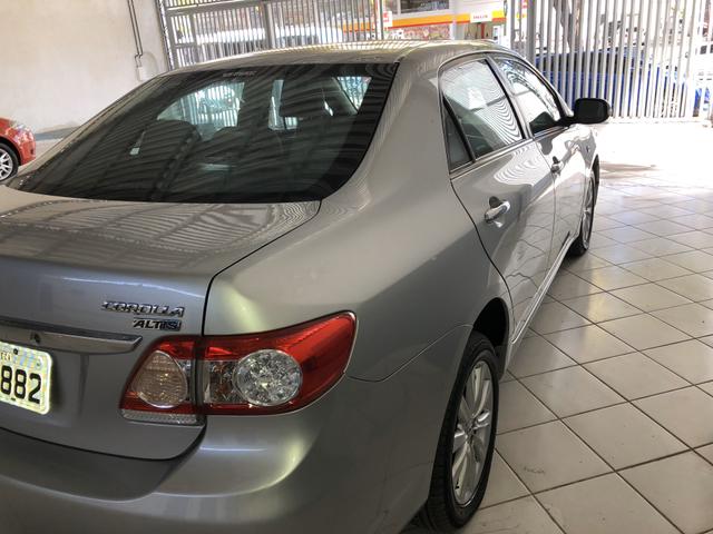 Vendo corola altis blindado nível 3 regularizado