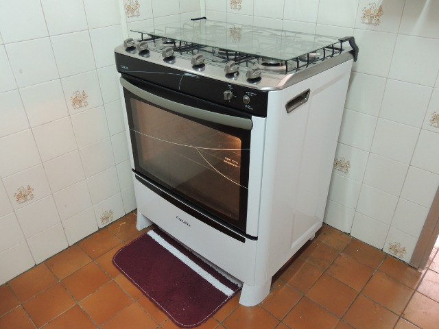 Fogão Esmaltec Topazio - adaptado para gás encanado (Excelente estado - pouquíssimo uso) - Foto 2