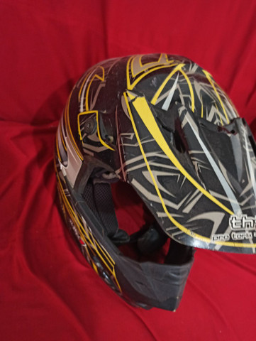 Capacete barato