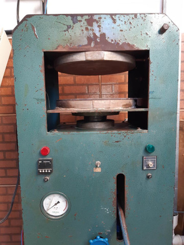 VENDO FUNDIÇÃO ZAMAC CAJOL - Foto 2