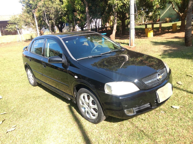 Astra Hatch 2010 só venda