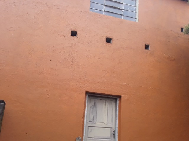 Vendo uma casa + dois salão em juquiá sp só 180 mil contato 13- * - Foto 4