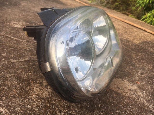 Farol Arteb Vidro Golf Sapão 99 A 05 Le C/ Marca Na Lente - Foto 3