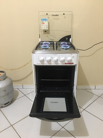 Fogão Esmaltec 4 bocas com acendimento automático total