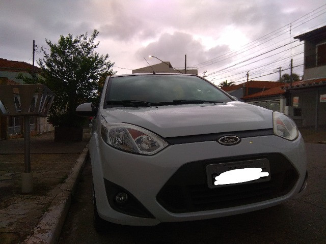 Ford Fiesta SE só venda