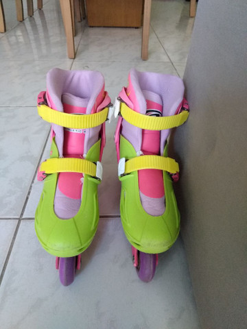 Patins Roller In-Line feminino - Foto 3