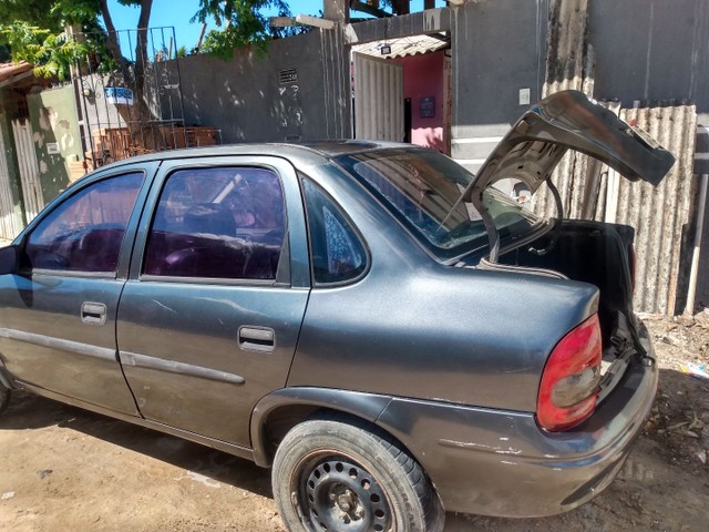 CORSA CLASSIC SEDÃ 1.0