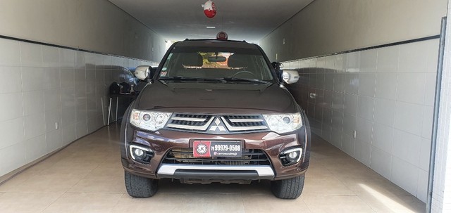 TRITON L200 MITSUBISHI 4X4 AUTOMÁTICA DIESEL 2018