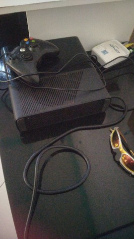 Vende_se xbox360 semi novo,obs não e desbloqueado.