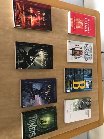 Livros diversos  - Foto 2