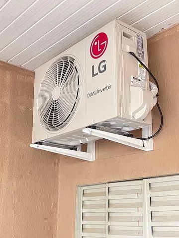 Ar condicionado LG DUAL INVERTER VOICE 9000 Btus NOVO