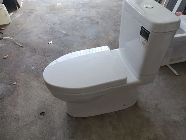 Kit bacia caixa assento rreach skirted kholer  - Foto 2
