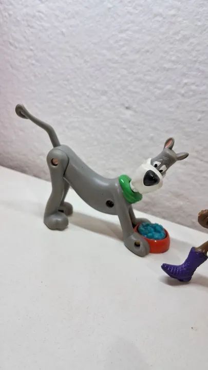 Bonecos do Pernalonga e Cachorro  - Foto 4