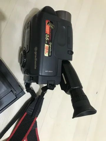 Vendo minha filmadora gradiente, utilizei poucas vezes