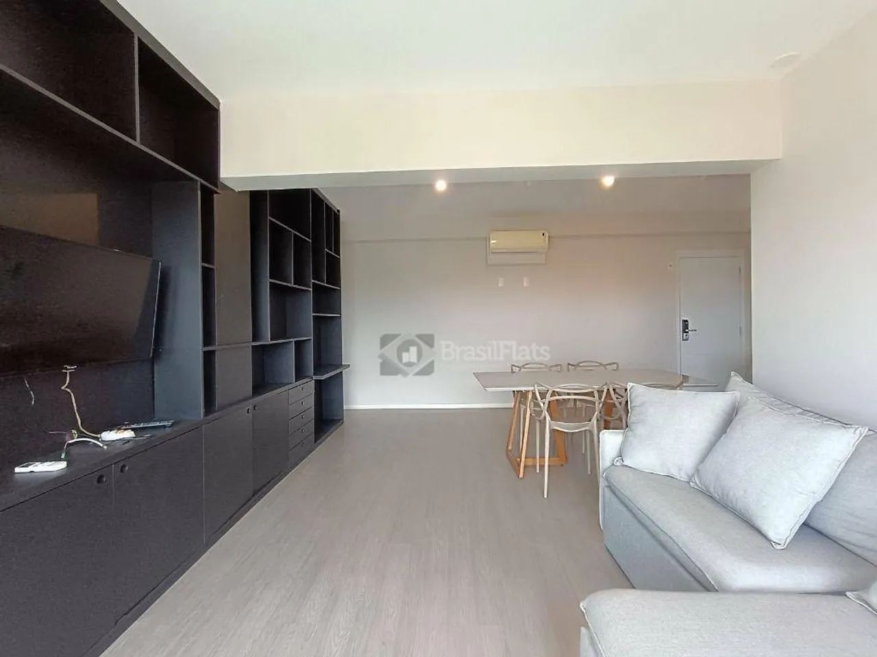 Apartamento com 1 dormitório para alugar, 65 m² por R$ 8.030/mês - Brooklin Paulista - São - Foto 2
