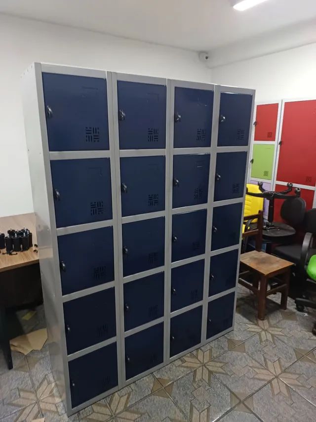 Vendo armário de aço guarda volumes com 20 portas.( só novos  )Lê a Descriçãoo  - Foto 6